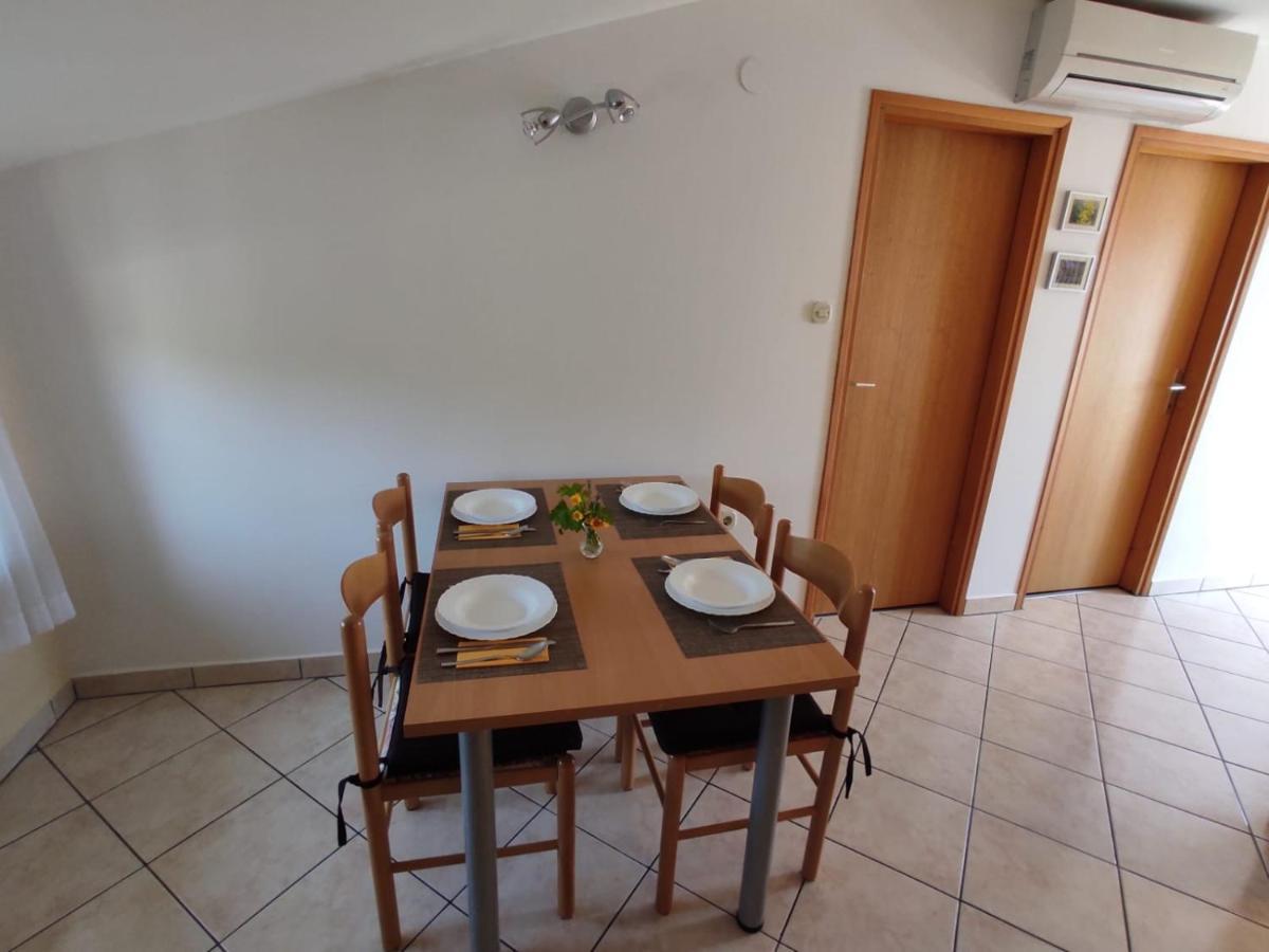 Apartmani Danica ريسيكا المظهر الخارجي الصورة
