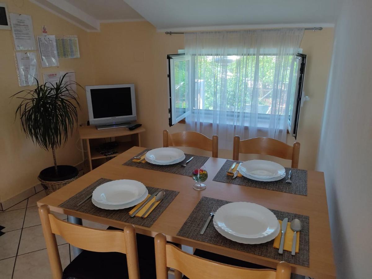 Apartmani Danica ريسيكا المظهر الخارجي الصورة